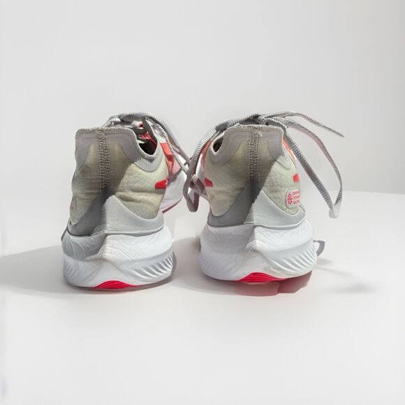 Nike Zoom Gravity Running Shoes – Women’s Size 8 – Gray BQ3203-003 - Picture 4 of 10